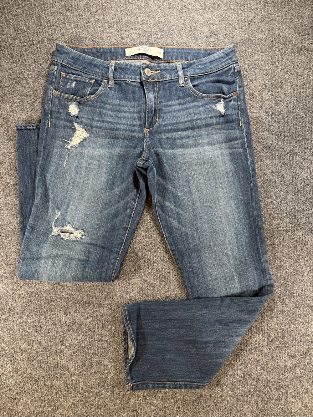 Abercrombie Fitch Classic Distressed Blue Women's Jeans Sz 10 30”